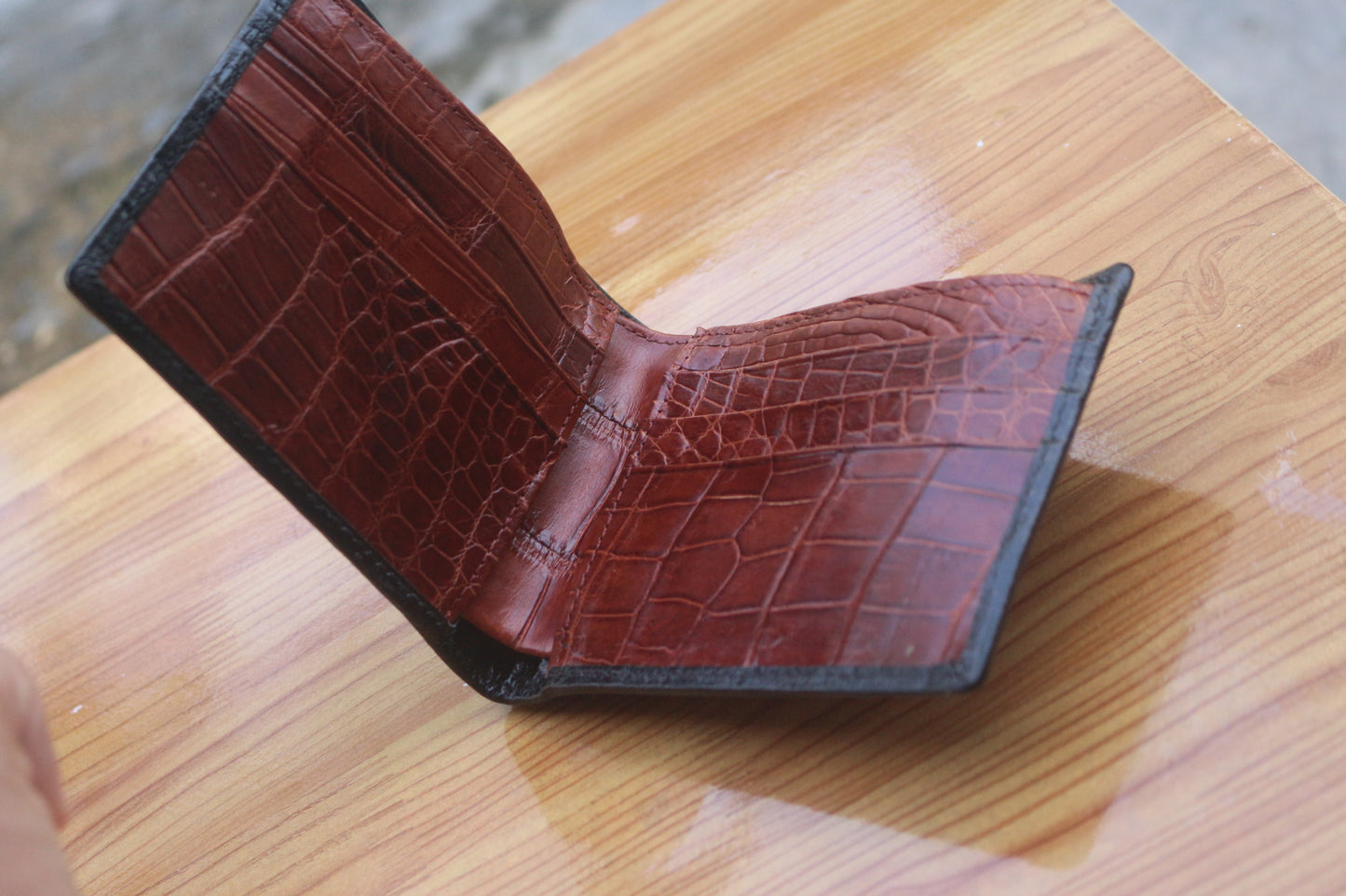 Black double side Genuine real alligator bellyHornback Leather Bifold Wallet for Men