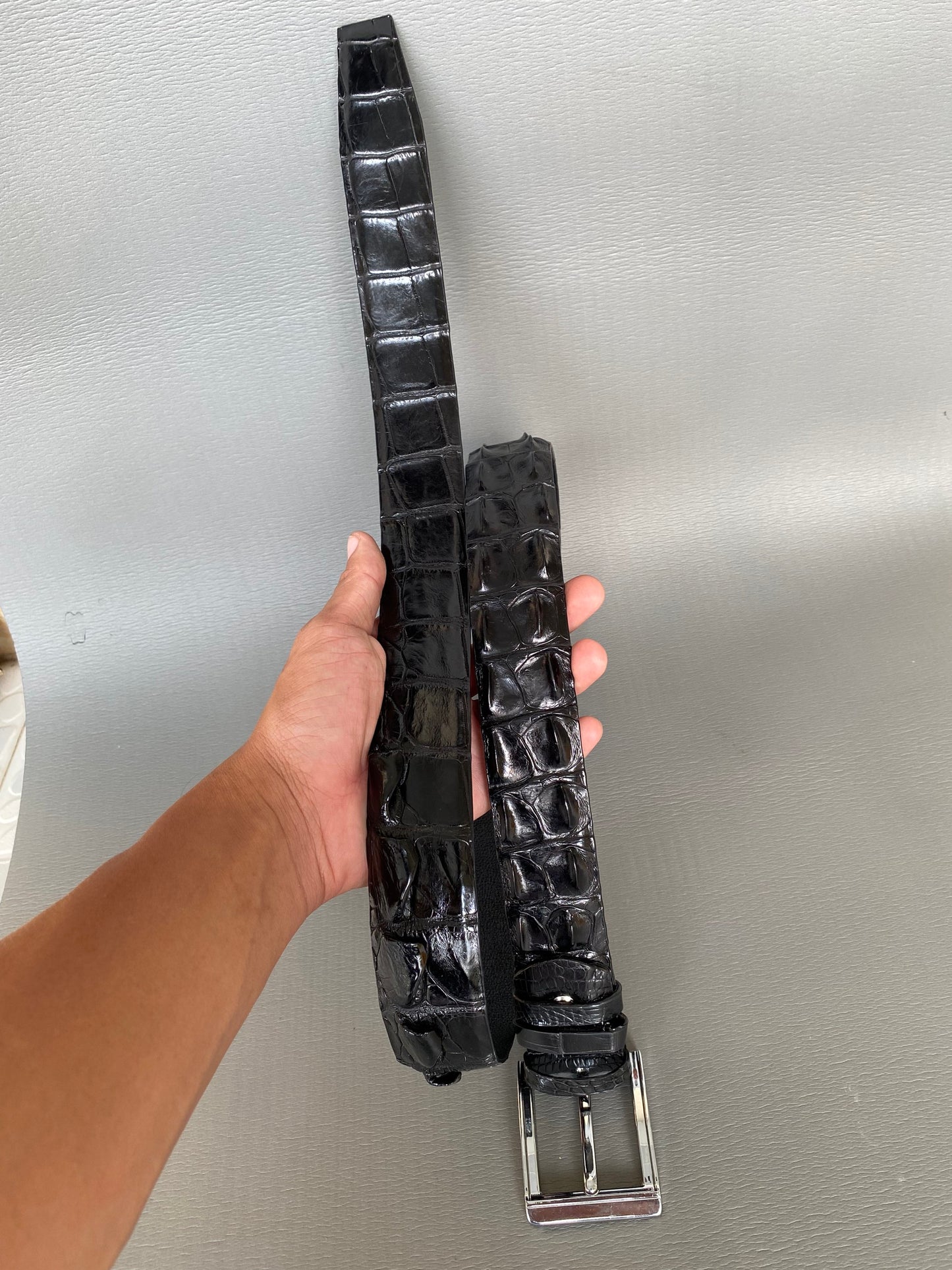 whole alligator leather belt for men with prong buckle