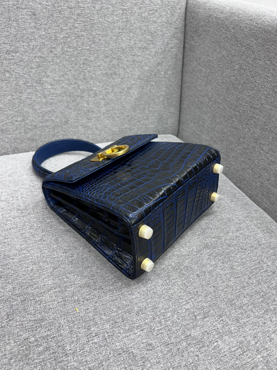 Genuine wax patina crocodile leather salvatore bag