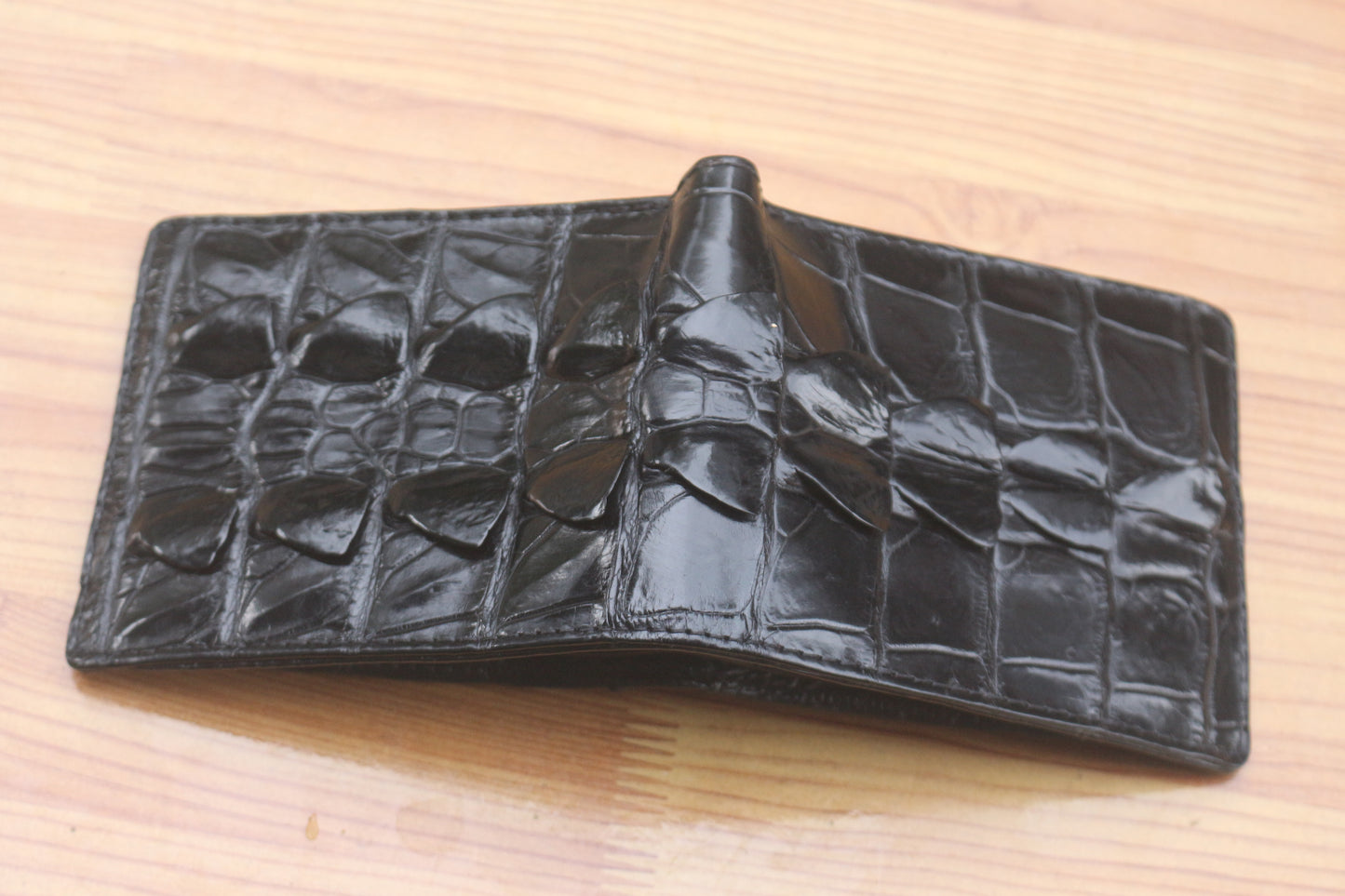 Black alligator Tail leather wallet for men