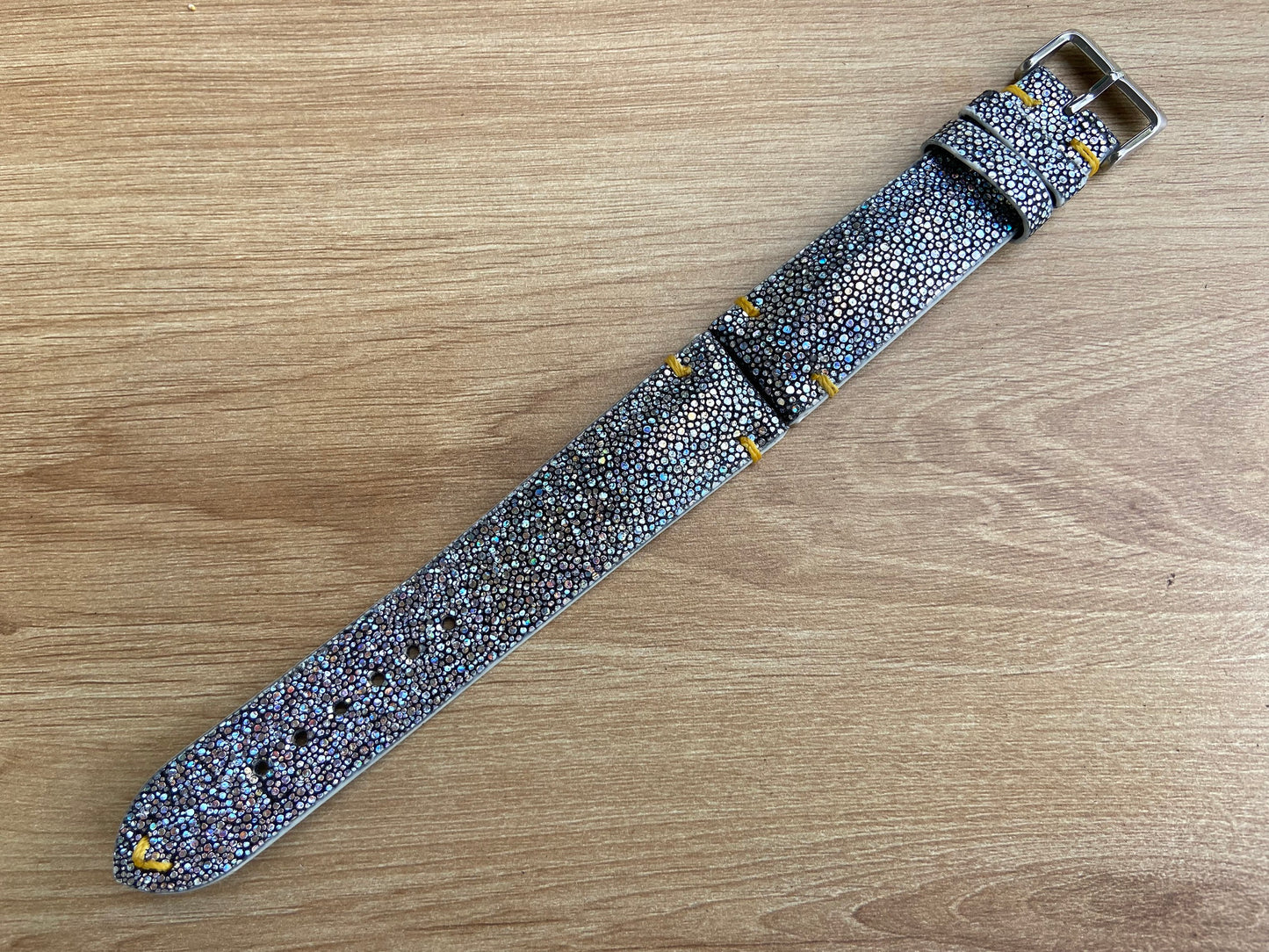 multicolor  stingray leather watch strap